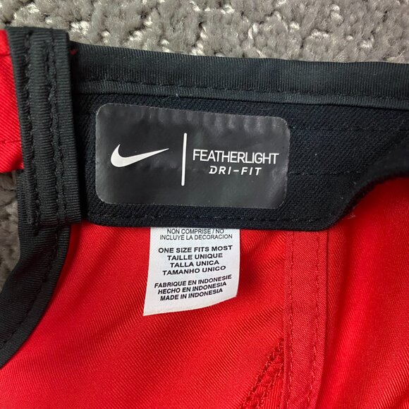 Nike Featherlight Hat Cap Youth Unisex Dri-Fit Red Golf Running 739376 657 - Picture 7 of 9